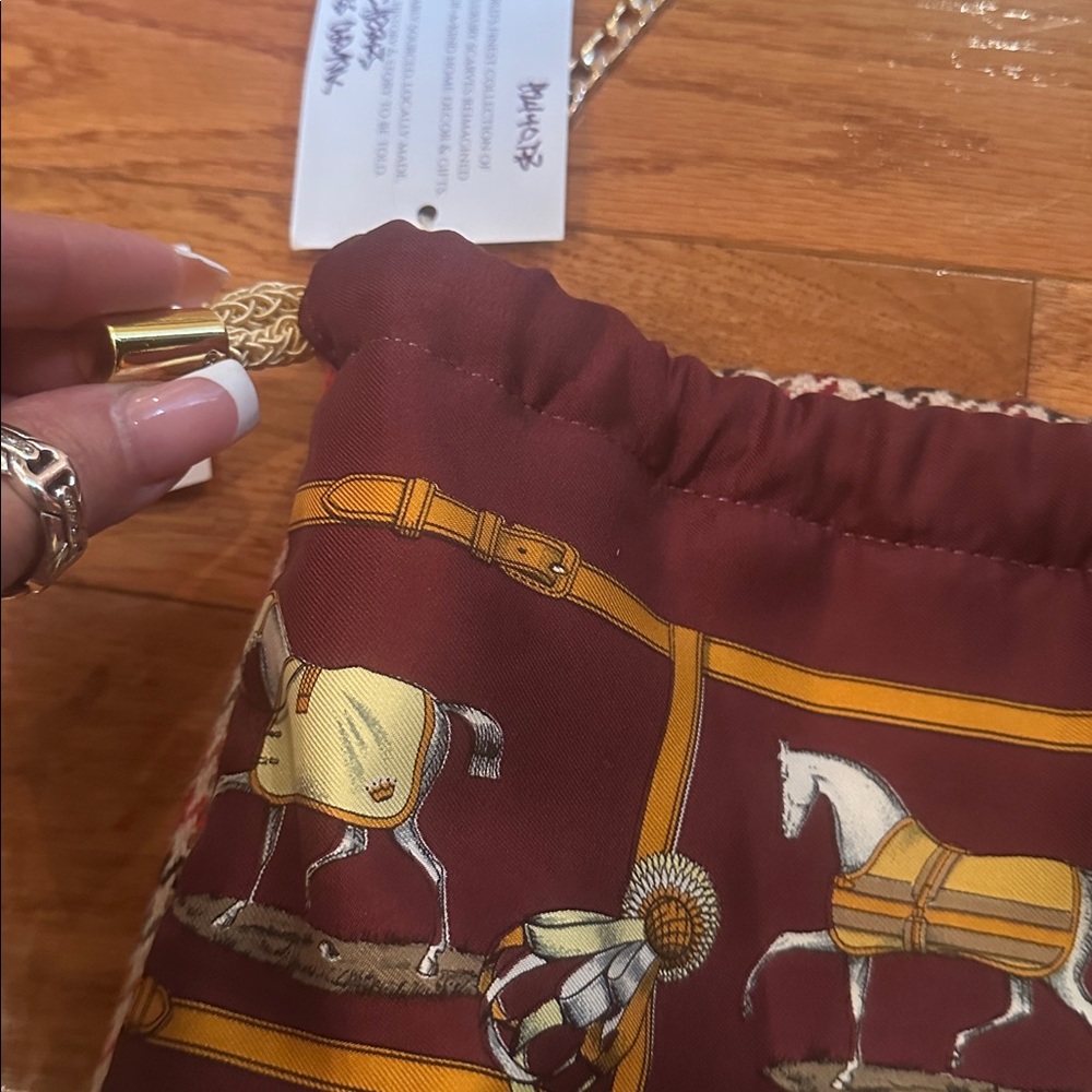 Vintage luxe up Hermes scarf bag - Picture 9 of 11